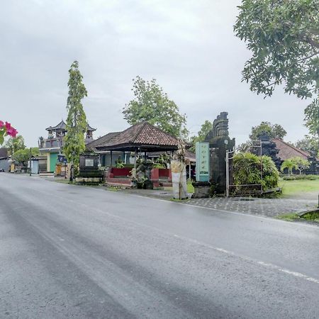 Oyo 1762 Hotel Astiti Graha Tanah Lot Экстерьер фото